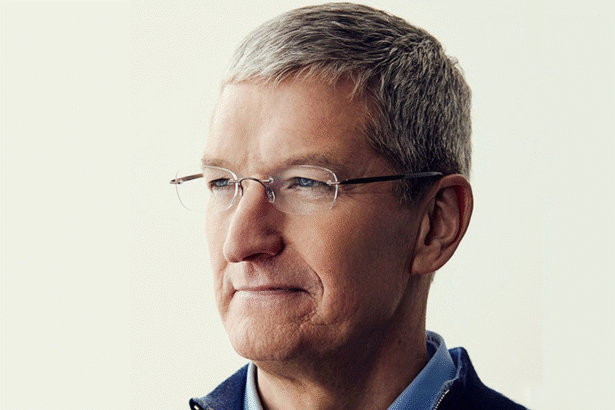 Tim Cook Told Employees Apple ‘must’ Win in AI